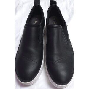 TOM'S Tristan Platform  Womens Size 8 Slip On Leather Black Sneakers Shoes